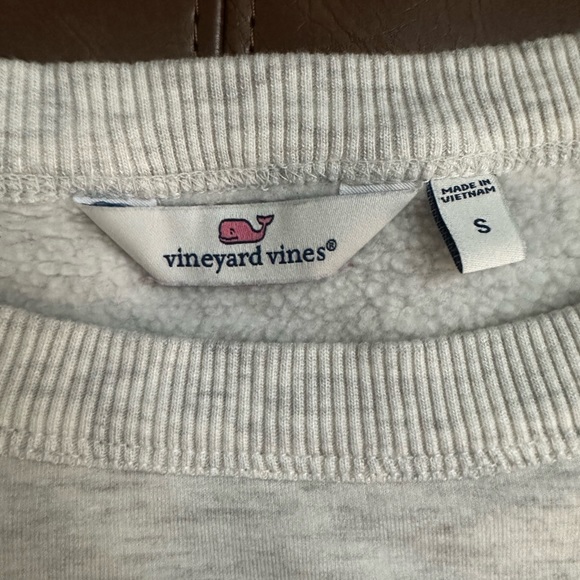 So comfy - Vineyard Vines Women’s Dreamcloth Crew Neck size small - Picture 2 of 2